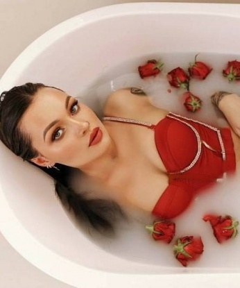 Дашенька, 25